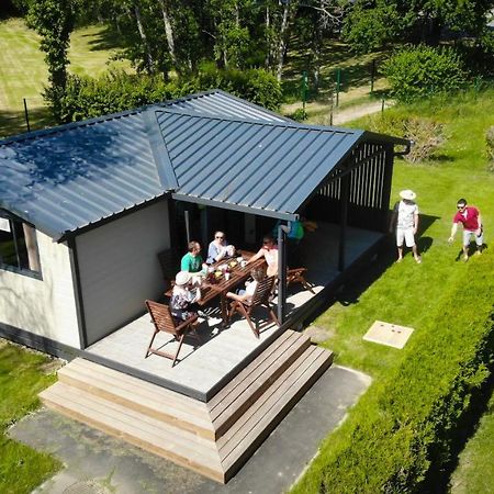 Camping Des Loisirs Evron Hotel Exterior photo